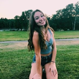 Meet your Posher, Meaghan